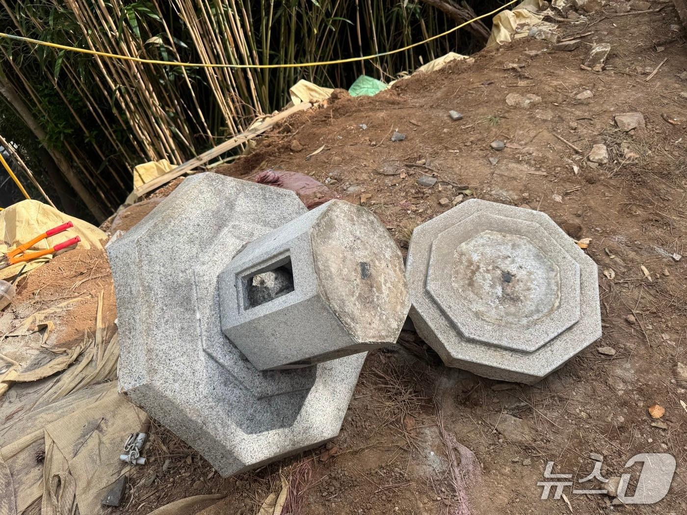 본문 이미지 - 해동용궁사 사고 현장 모습. (부산시소방본부 제공. 재판매 및 DB금지)