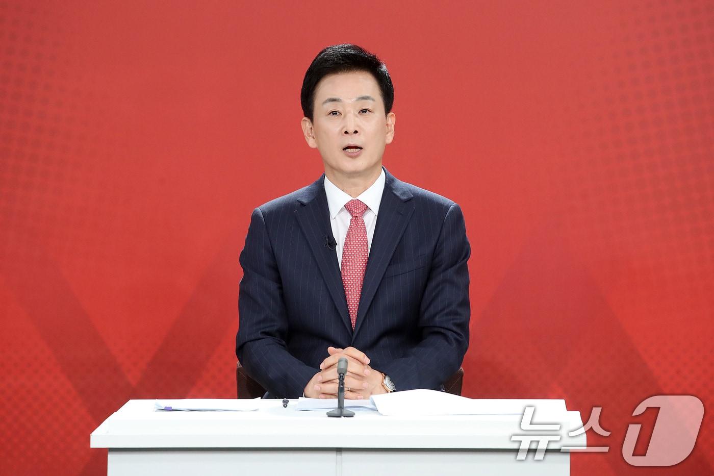 본문 이미지 - 13일 오후 대구 수성구 대구MBC에서 열린 '제9회 전국동시지방선거 국민의힘 대구시장 경선 비전토론회'에서 유영하 후보가 발언하고 있다. 2026.4.13 ⓒ 뉴스1 공정식 기자