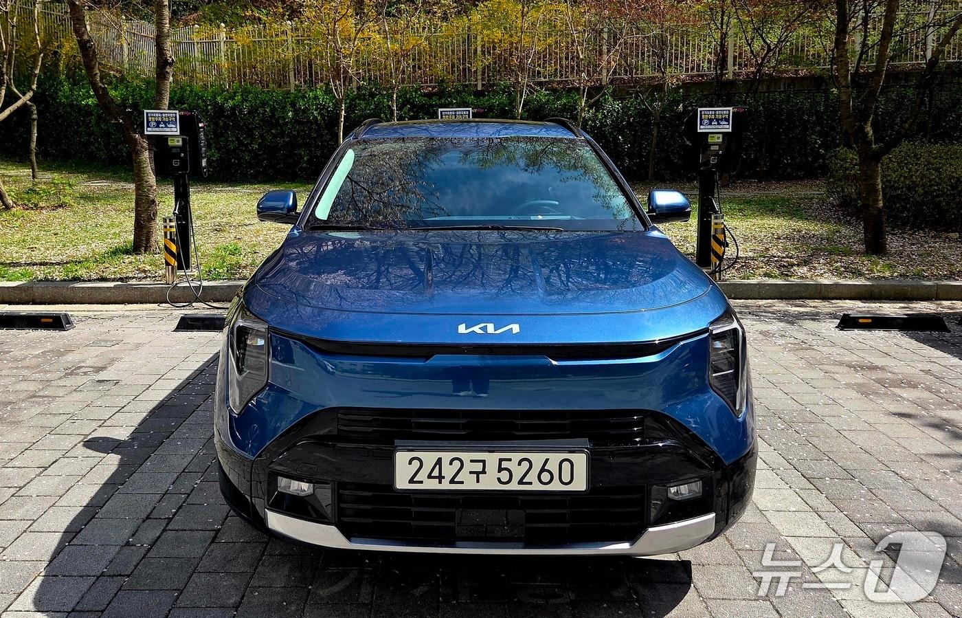 본문 이미지 - 니로 하이브리드 . 2026.04.011/뉴스1  박기범 기자