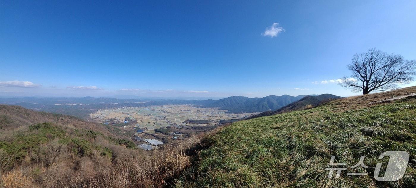 본문 이미지 - 합천운석충돌구 전경(한국지질자원연구원 제공) /뉴스1