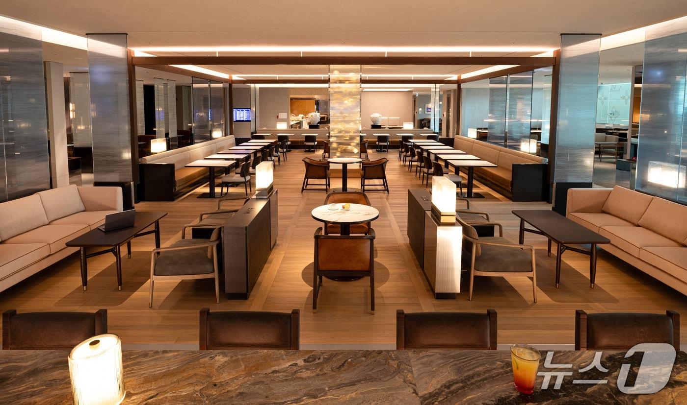 본문 이미지 - 대한항공 프레스티지 서편 라운지. (대한항공 제공)
