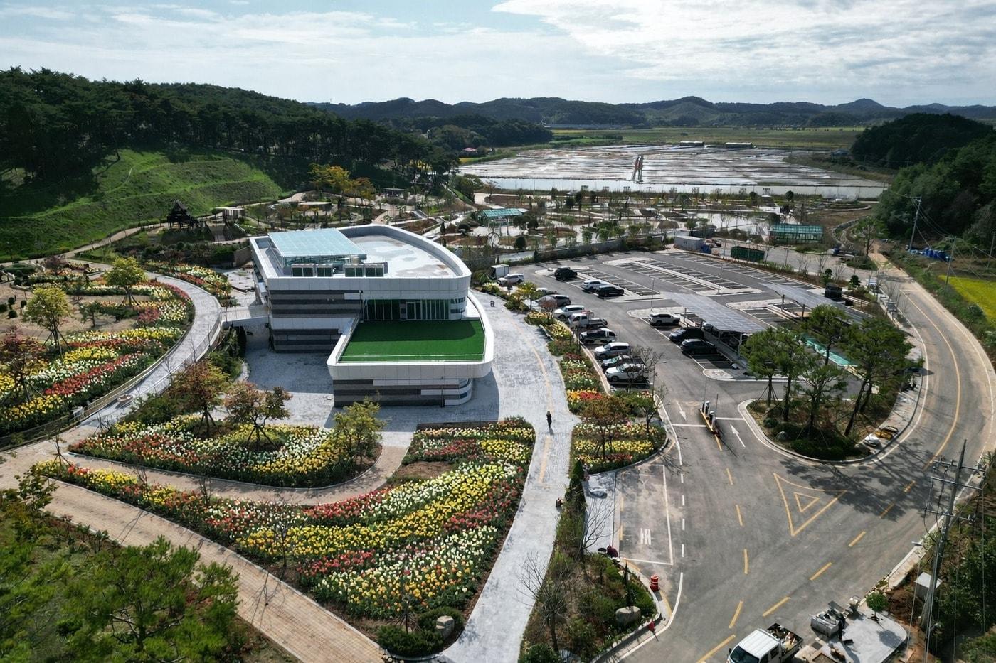 본문 이미지 - 태안 안면도 지방정원 전경.(충남도 제공. 재판매 및 DB금지)/뉴스1