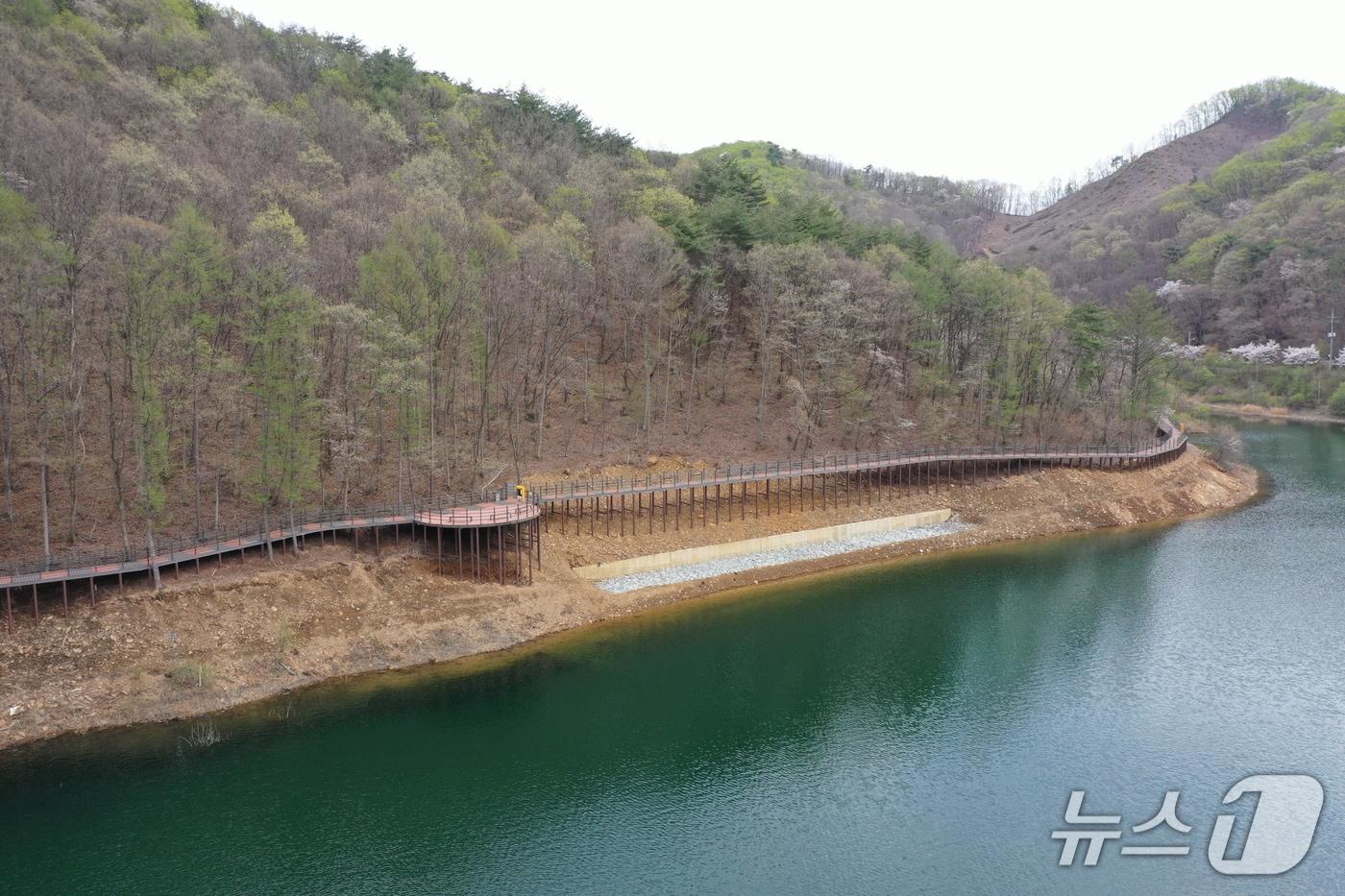 본문 이미지 - 보은군 내북면 궁저수지 둘레길 (보은군 제공. 재판매 및 DB금지) 