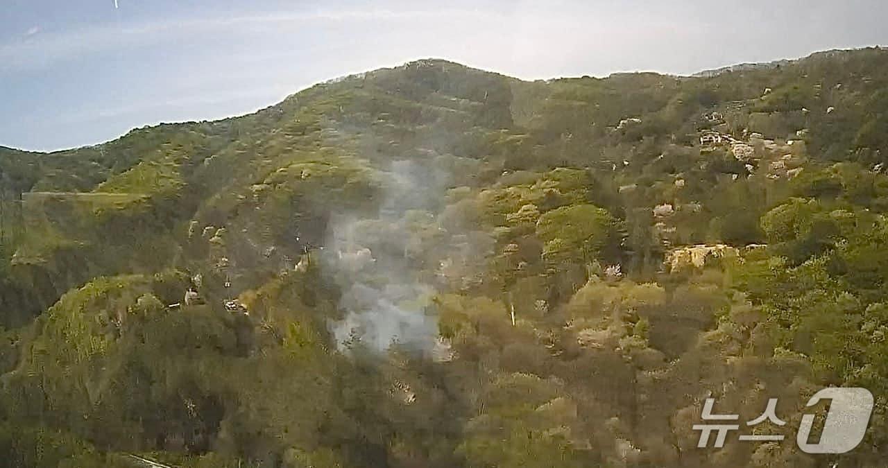 본문 이미지 -  화재 현장. (경기도소방재난본부 제공. 재판매 및 DB 금지) 2026.4.15/뉴스1