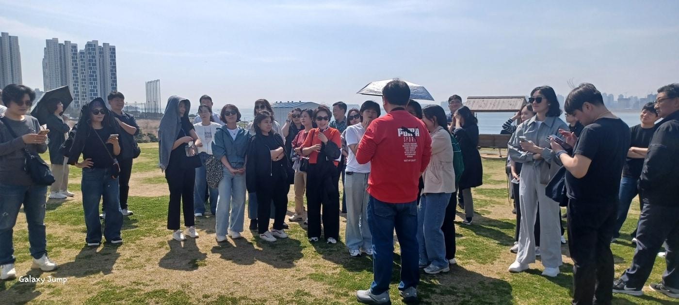 본문 이미지 - 한국공인중개사협회 창업사관학교 제2기 교육생 현장 체험 학습(협회 제공) 뉴스1 ⓒ News1