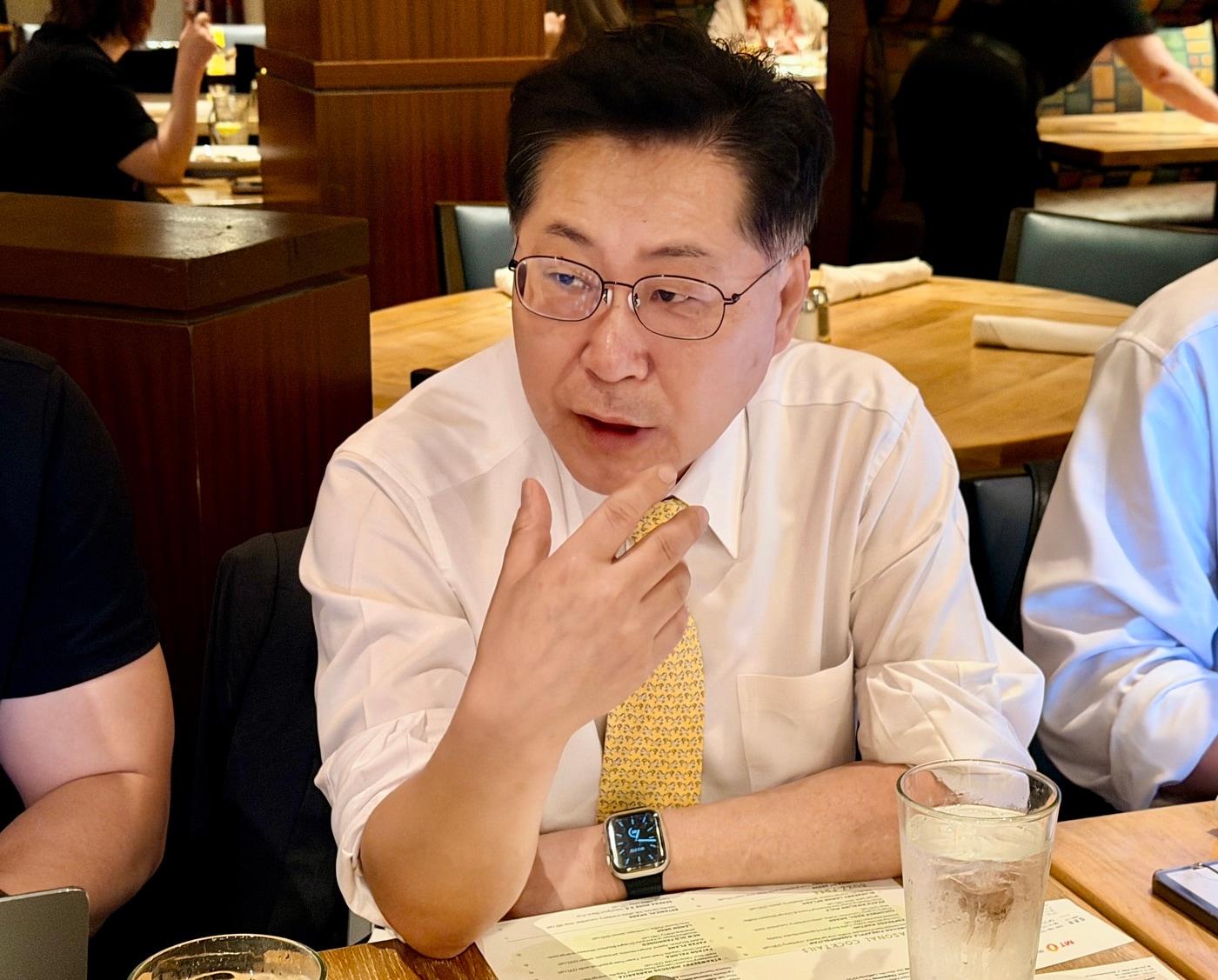 본문 이미지 - 최지영 IMF이사가 17일(현지시간) 워싱턴에서 동행기자단 질문에 답하고 있다.(동행기자단 공동취재)