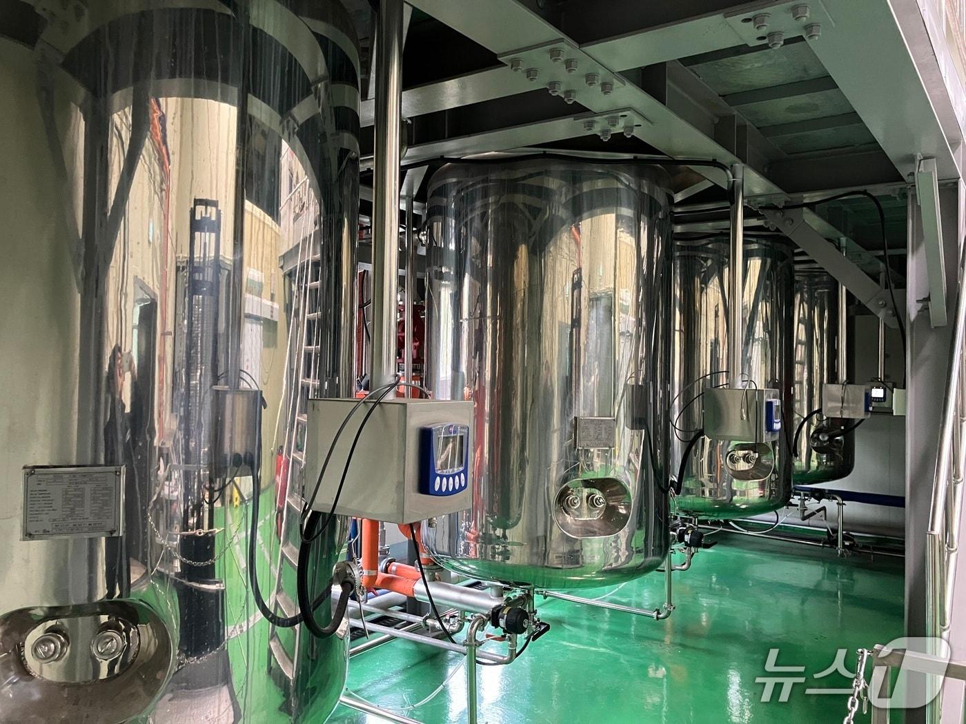 본문 이미지 - 강원 정선군이 올해 1억 9250만 원을 들여 농축산 농가에 친환경 유용 미생물을 무료 공급한다. (정선군 제공. 재판매 및 DB금지) 2026.4.19/뉴스1