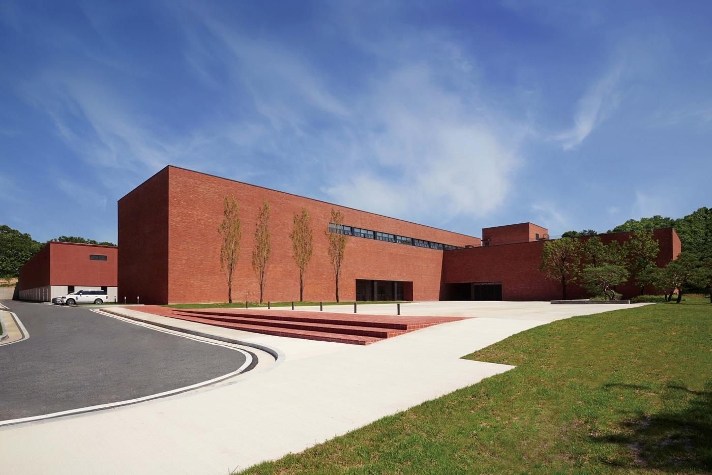 본문 이미지 - 시몬스는 전사 차원에서 에너지 절약 실천에 나선다고 2일 밝혔다.(시몬스 제공)