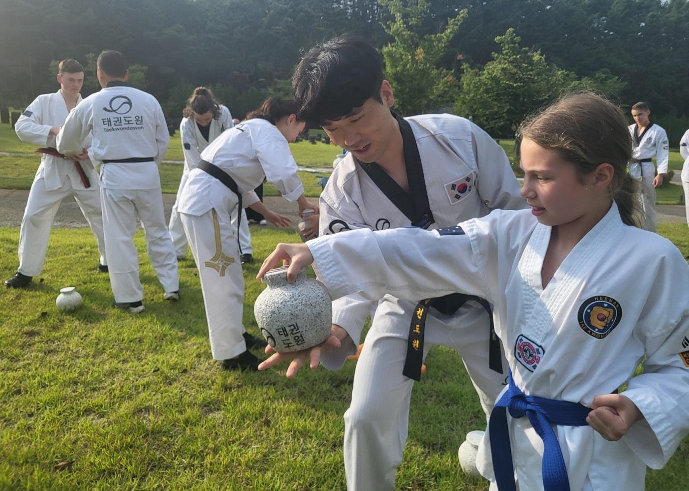 본문 이미지 - 태권도진흥재단이 태권도를 유네스코 인류무형문화유산에 등재하기 위해 다양한 노력을 쏟고 있다. (태권도진흥재단 제공)