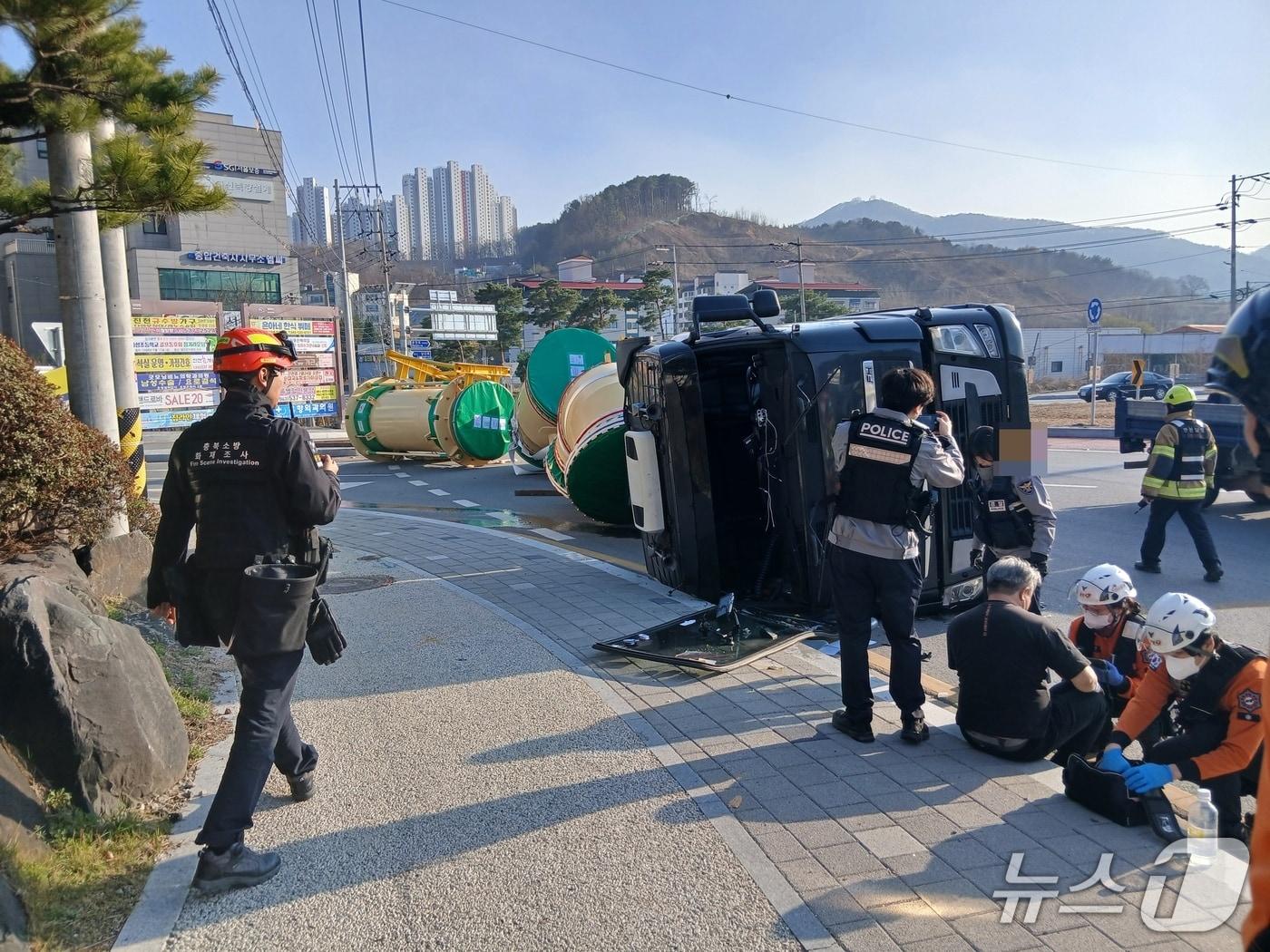 본문 이미지 - 사고 현장.(진천소방서 제공. 재판매 및 DB금지)