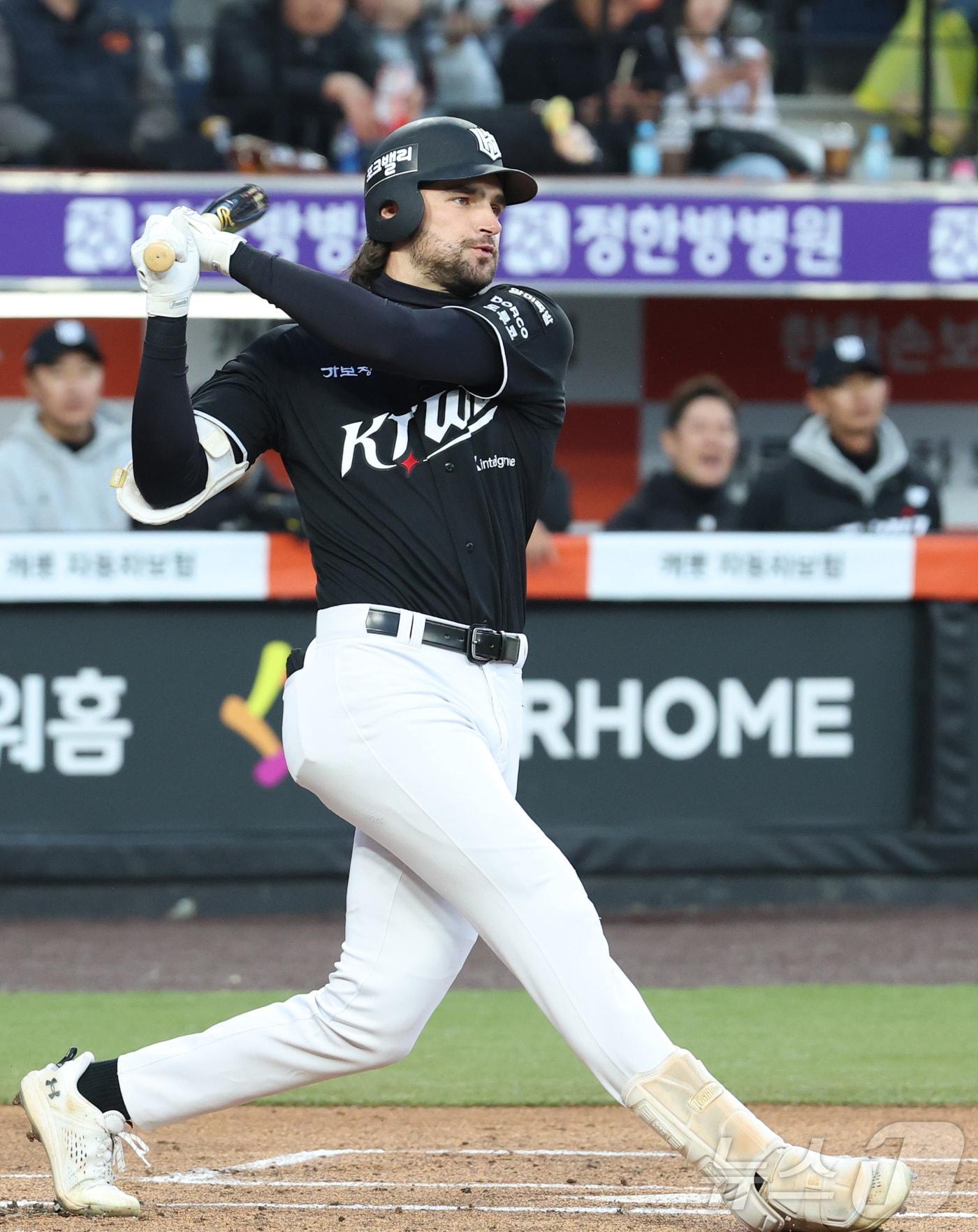 본문 이미지 - KT 위즈 외국인 타자 샘 힐리어드. 2026.4.2 ⓒ 뉴스1 김기남 기자