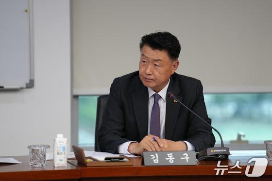 본문 이미지 - 김동구 전북도의원이 전북에 대규모 투자하는 기업을 지원할 수 있는 법적 근거를 마련했다.(의회제공, 재판매 및 DB금지)2026.4.20/뉴스1