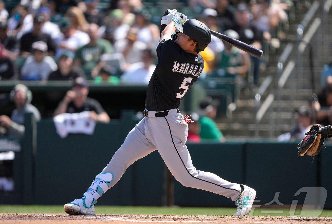 본문 이미지 - 일본인 타자 무라카미 무네타카가 MLB 데뷔 후 2번째 3경기 연속 홈런을 때렸다. ⓒ AFP=뉴스1