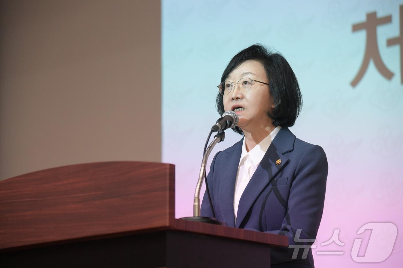 본문 이미지 - 오유경 식품의약품안전처장. (식품의약품안전처 제공. 재판매 및 DB 금지) 2026.4.20 ⓒ 뉴스1