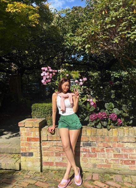 본문 이미지 - 배우 김설현 인스타그램