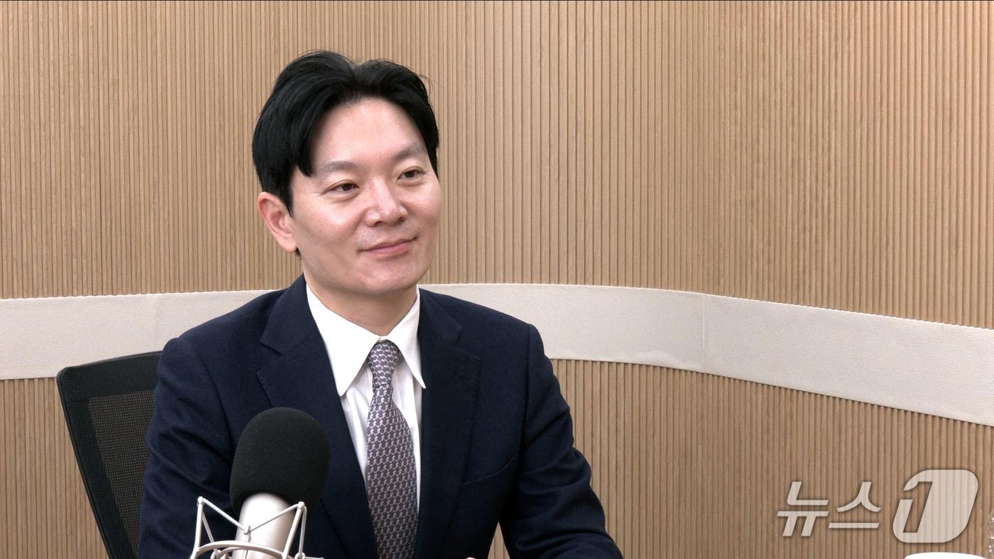 본문 이미지 - 뉴스1TV '팩트앤뷰'에 출연한 박상용 검사. 2026.4.21./뉴스1