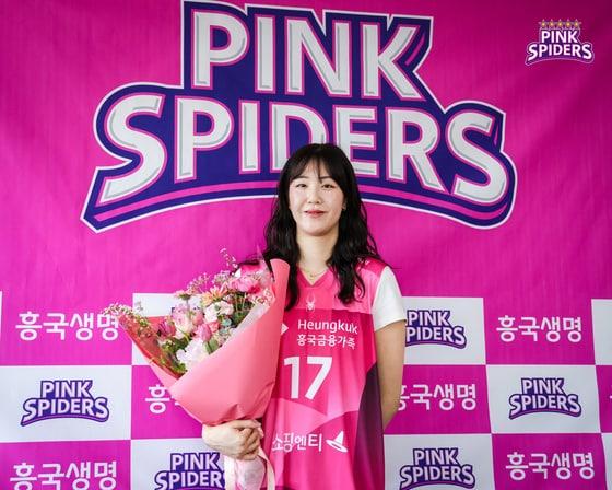 본문 이미지 - 흥국생명으로 이적한 정호영. (흥국생명 제공)