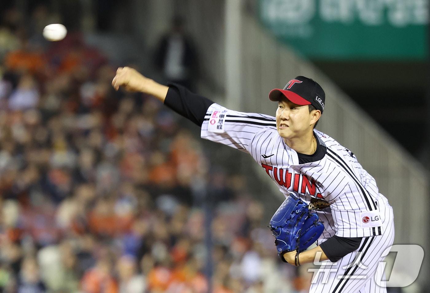 본문 이미지 - LG 트윈스 투수 유영찬. 2026.4.21 ⓒ 뉴스1 김성진 기자