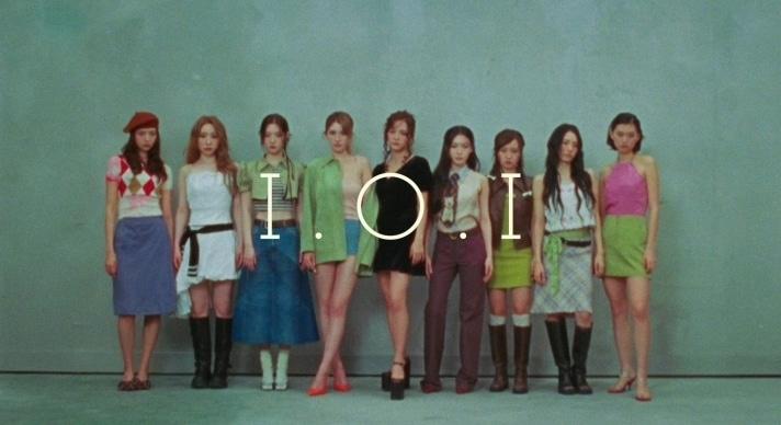 본문 이미지 - 아이오아이(스윙엔터테인먼트 제공)