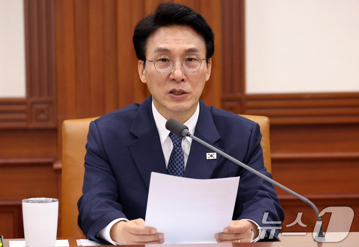 본문 이미지 - 김민석 국무총리. 2026.4.22 ⓒ 뉴스1 김명섭 기자