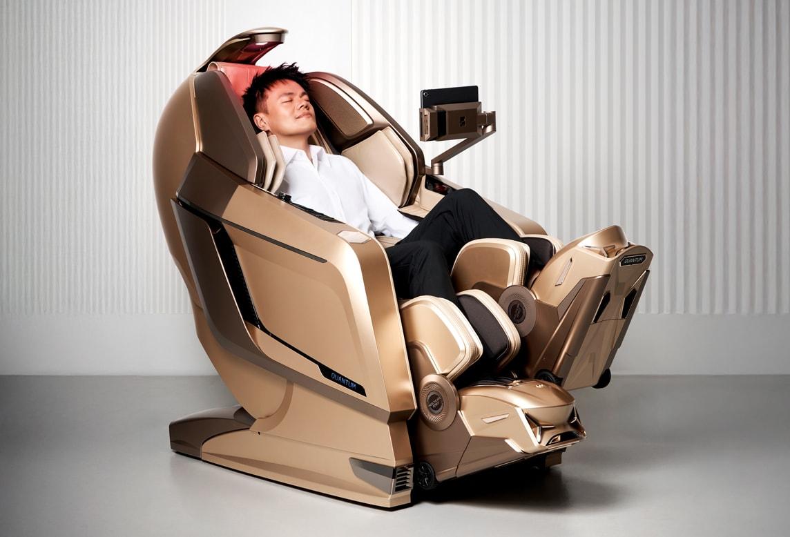 본문 이미지 - 헬스케어로봇 기업 바디프랜드는 가수 겸 프로듀서 박진영을 브랜드 앰배서더로 선정했다고 22일 밝혔다.(바디프랜드 제공)