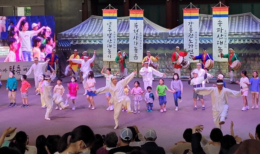 본문 이미지 - 송파탈춤페스티벌(송파구 제공)