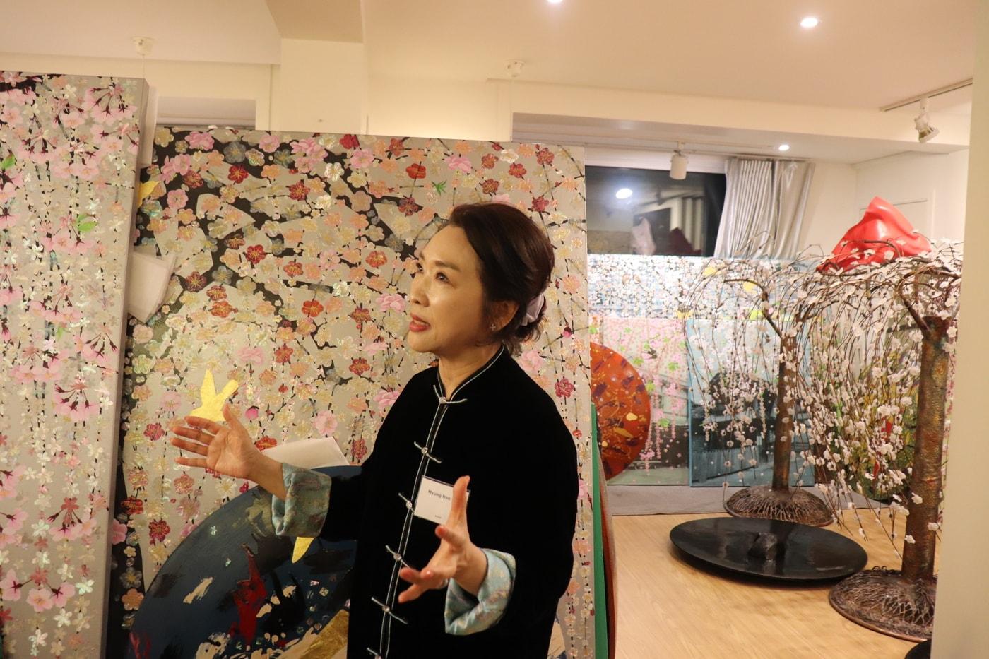 본문 이미지 - 2026년 4월 21일 '제368회 CICI-Korea CQ 포럼'에서 특강 중인 오명희 작가 (CICI 제공)