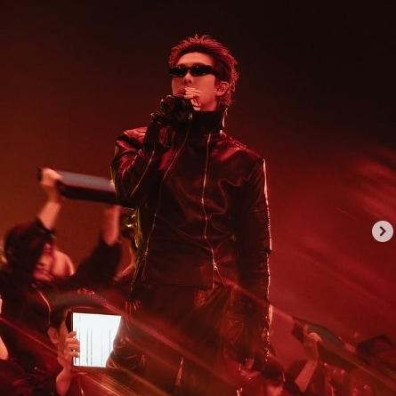 본문 이미지 - RM 인스타그램