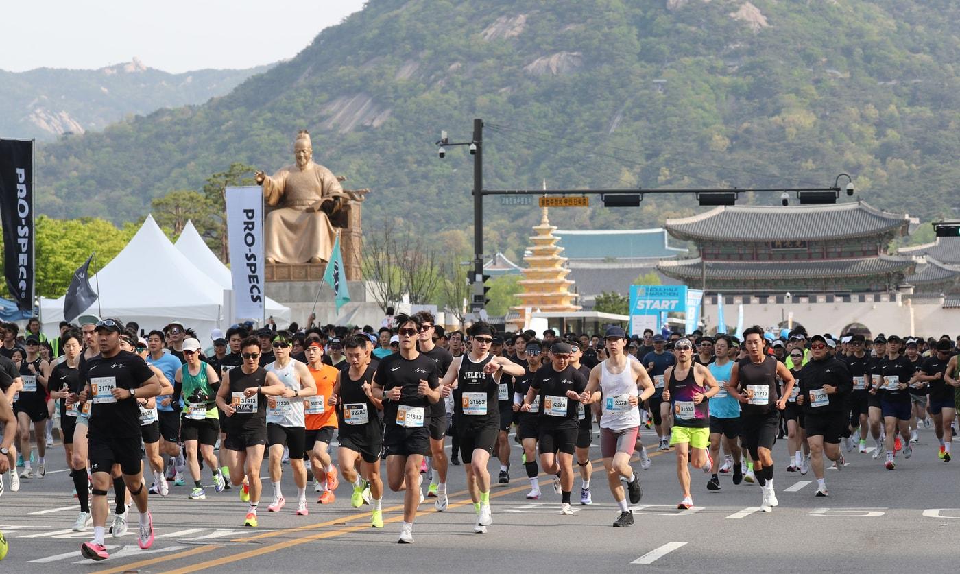 본문 이미지 - 서울하프마라톤대회
