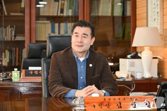 본문 이미지 - 김영길 울산 중구청장.(울산 중구 제공. 재판매 및 DB금지)/뉴스1