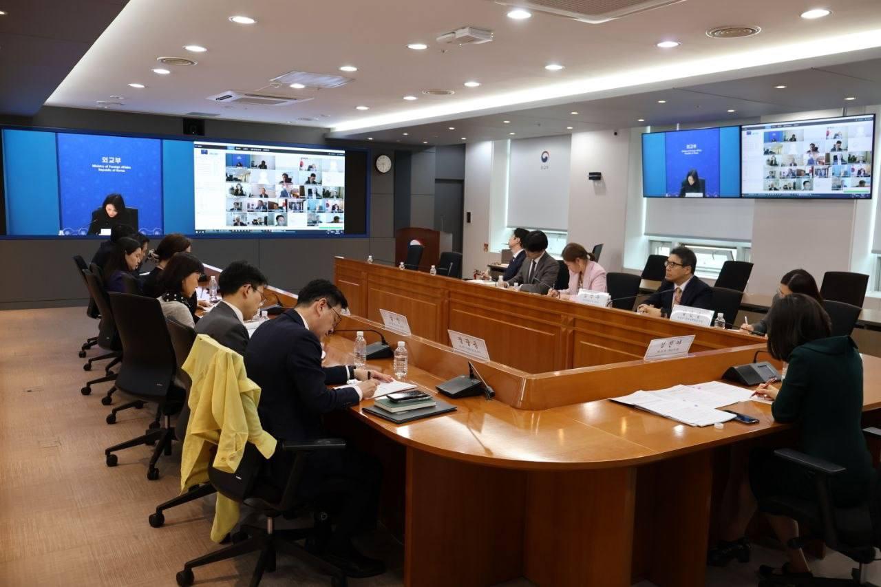 본문 이미지 - 외교부는 23일 김진아 2차관 주재로 '중동전쟁 비상경제 대응 아중동·중앙아 지역 공관장 회의'를 개최했다고 밝혔다. (외교부 제공)