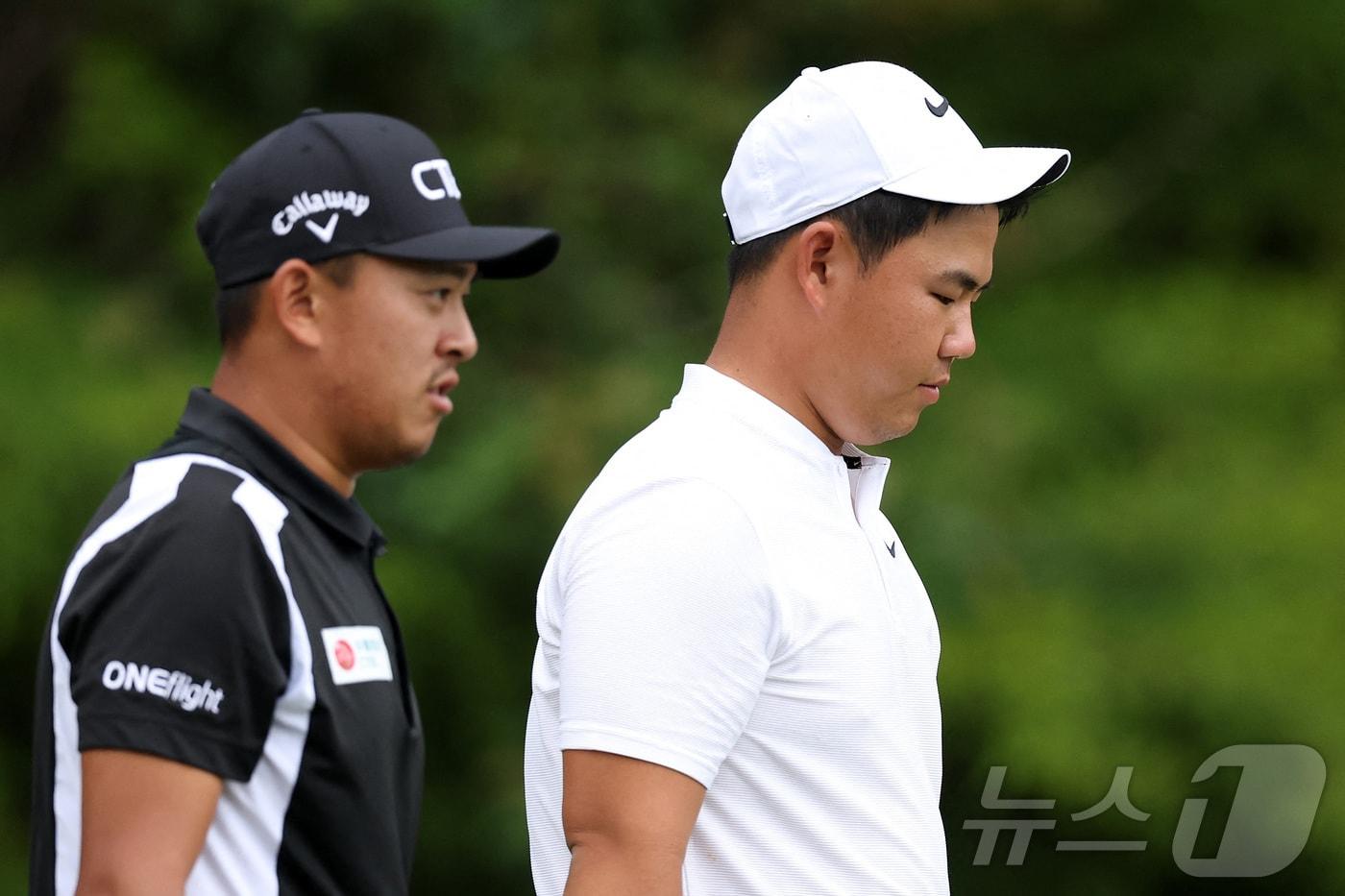 본문 이미지 - 케빈 위(대만)와 김주형. ⓒ AFP=뉴스1
