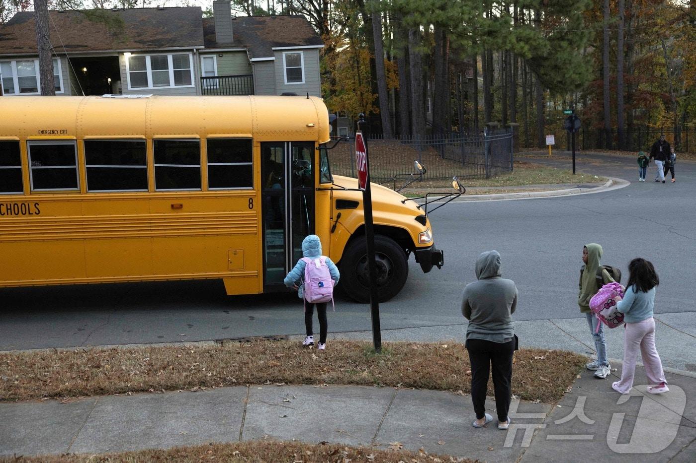 본문 이미지 - 미국 스쿨버스<자료사진> ⓒ AFP=뉴스1