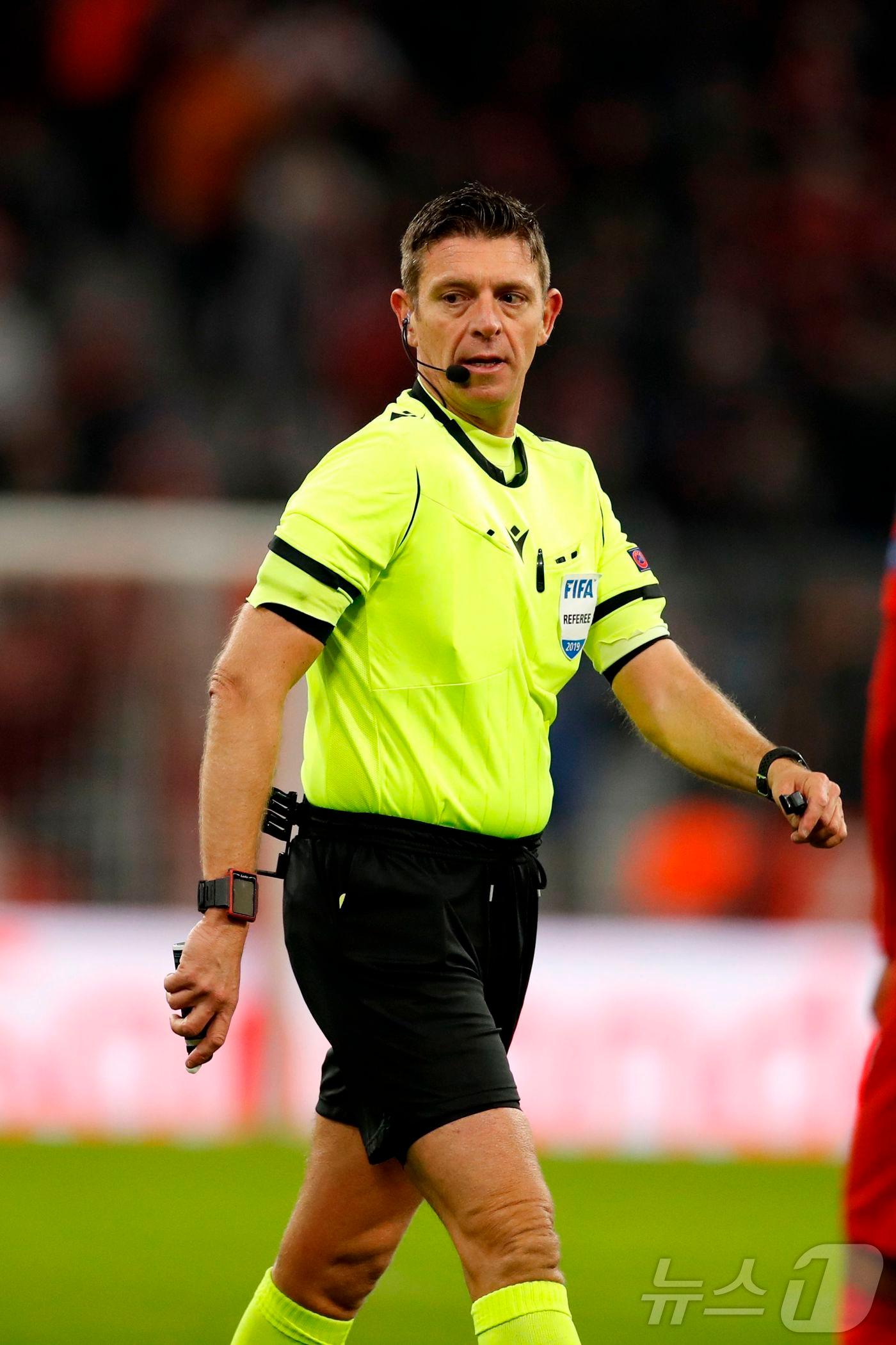 본문 이미지 - 잔루카 로키 이탈리아 축구 심판위원장 AFP=뉴스1