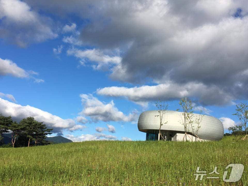 본문 이미지 - 시드볼트 전경(한국수목원정원관리원 제공.재판매 및 DB금지)/뉴스1