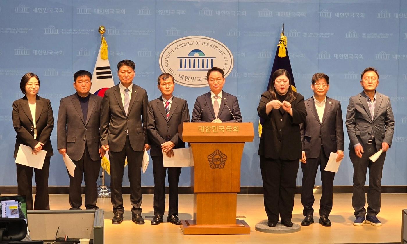 본문 이미지 - 27일 '남북체육교류협력에 관한 특례법안'이 발의됐다. (허영 의원실 제공)
