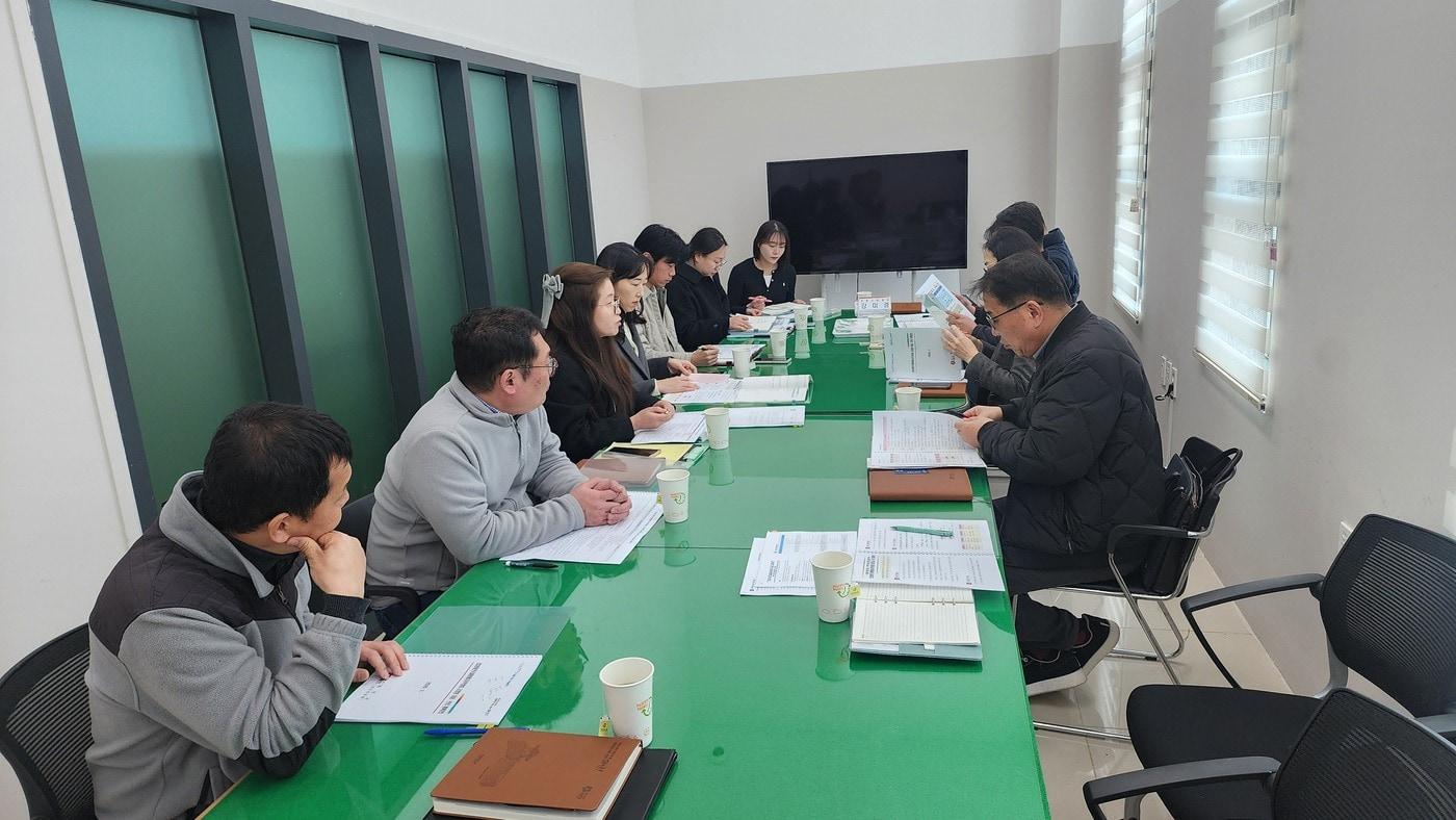 본문 이미지 - '2026 태안국제원예치유박람회' 감염병 대응 협력체계 회의 모습.(충남도 제공. 재판매 및 DB금지)/뉴스1 