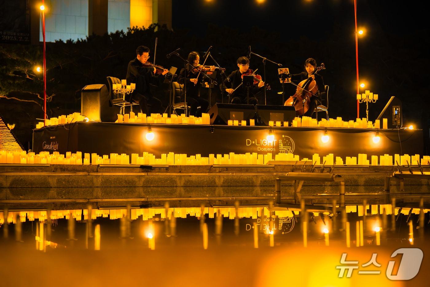 본문 이미지 - 캔들라이트 콘서트 모습 (공사 제공) / 뉴스1