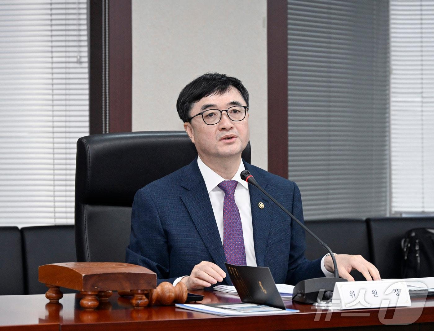 본문 이미지 - 임기근 기획예산처 차관이 28일 오전 서울 종로구 한국무역보험공사에서 열린 '제188차 복권위원회 전체회의'에서 모두발언을 하고 있다. (기획예산처 제공. 재판매 및 DB 금지) 2026.4.28 ⓒ 뉴스1