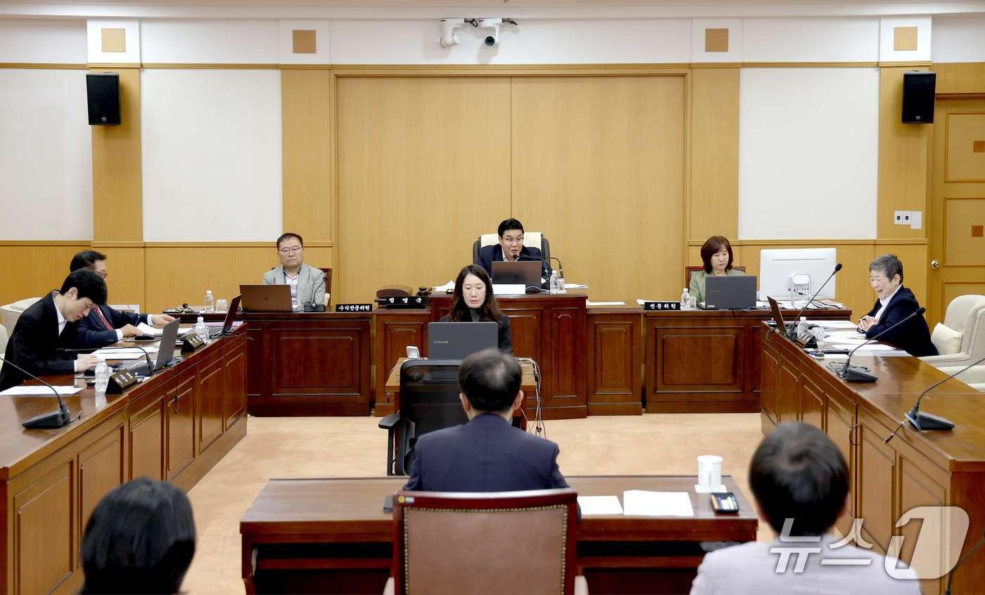 본문 이미지 - 대전시의회 행정자치위원회 모습 (시의회 제공) / 뉴스1
