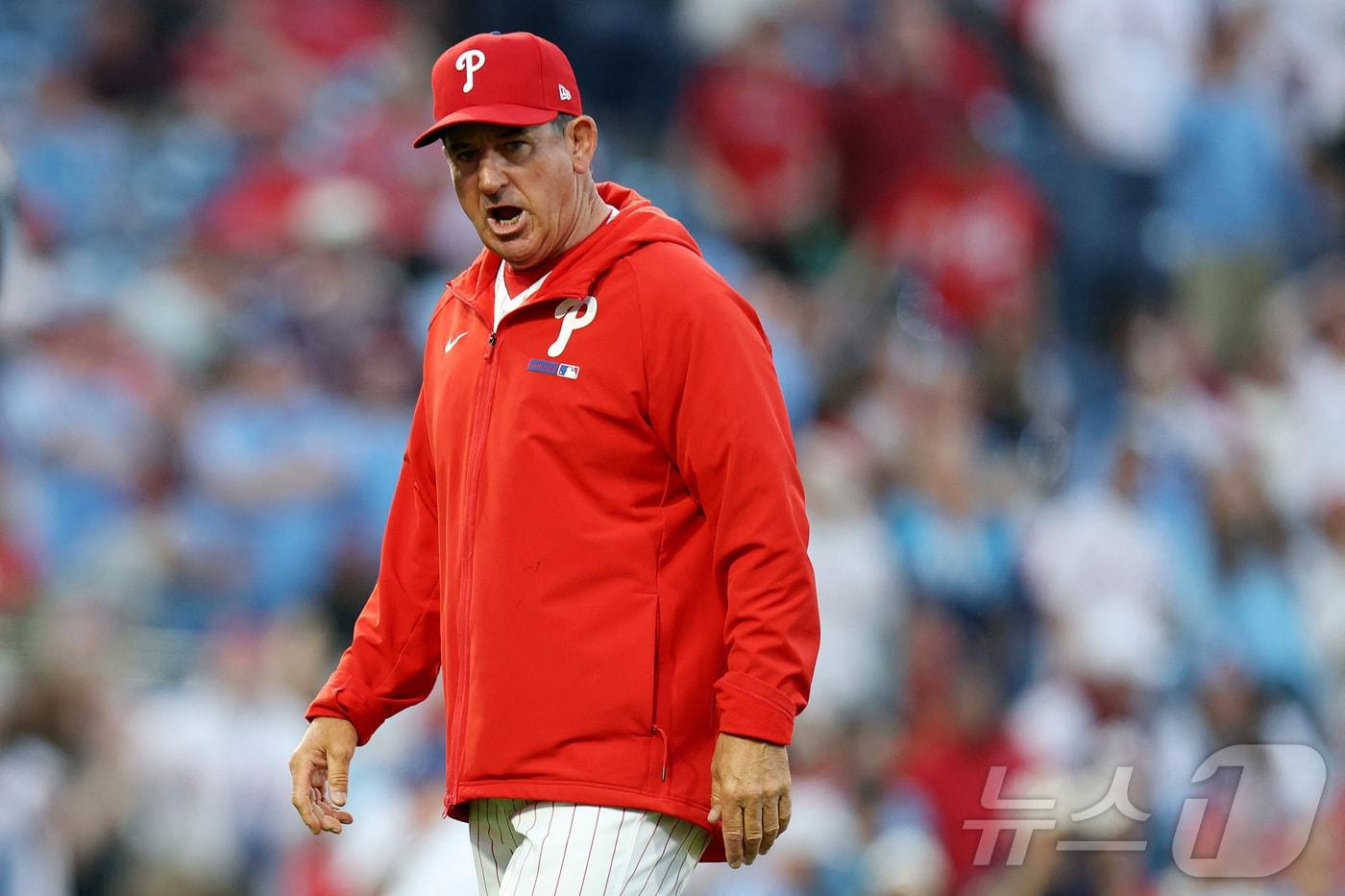 본문 이미지 - 롭 톰슨 감독이 필라델피아 필리스 지휘봉을 내려놓았다. ⓒ AFP=뉴스1
