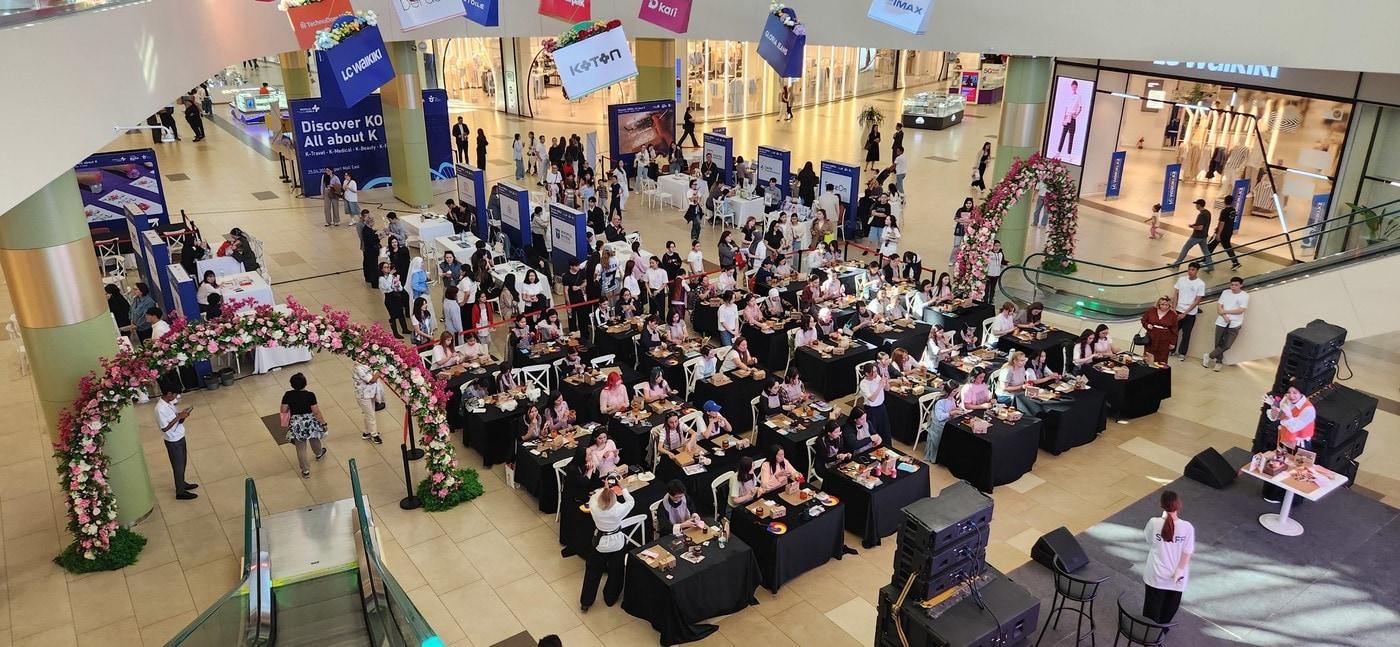 본문 이미지 - 카자흐스탄 알마티 일반 소비자 대상 홍보행사(한국관광공사 제공)