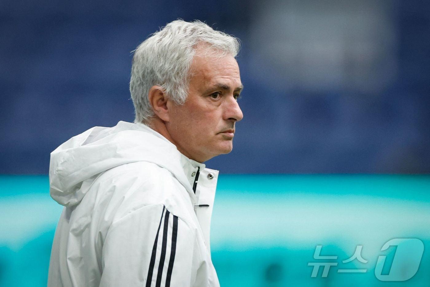 본문 이미지 - 조제 모리뉴 벤피카 감독.  ⓒ AFP=뉴스1