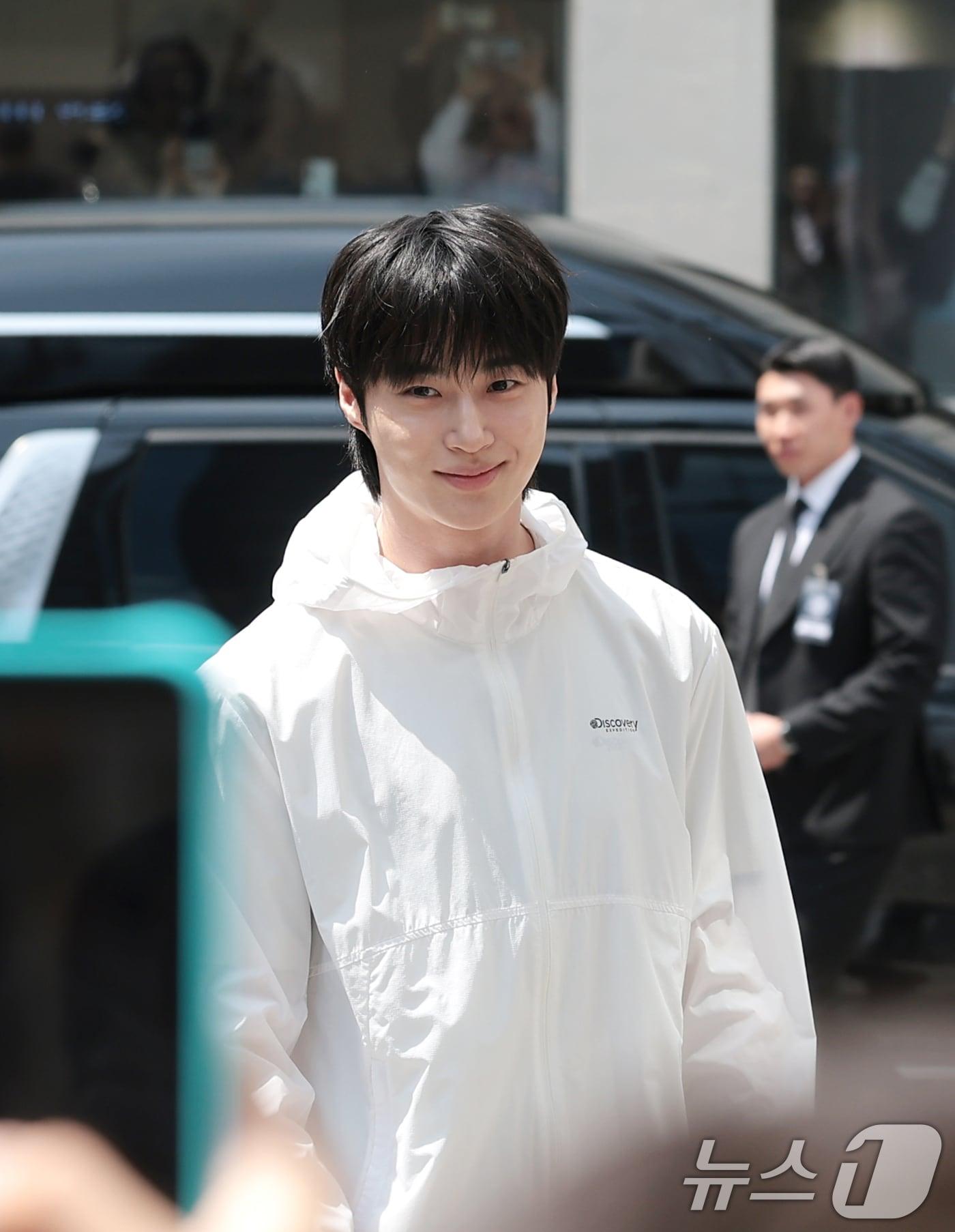 본문 이미지 - 배우 변우석이 성수동에 포착됐다. ⓒ 뉴스1 권현진 기자