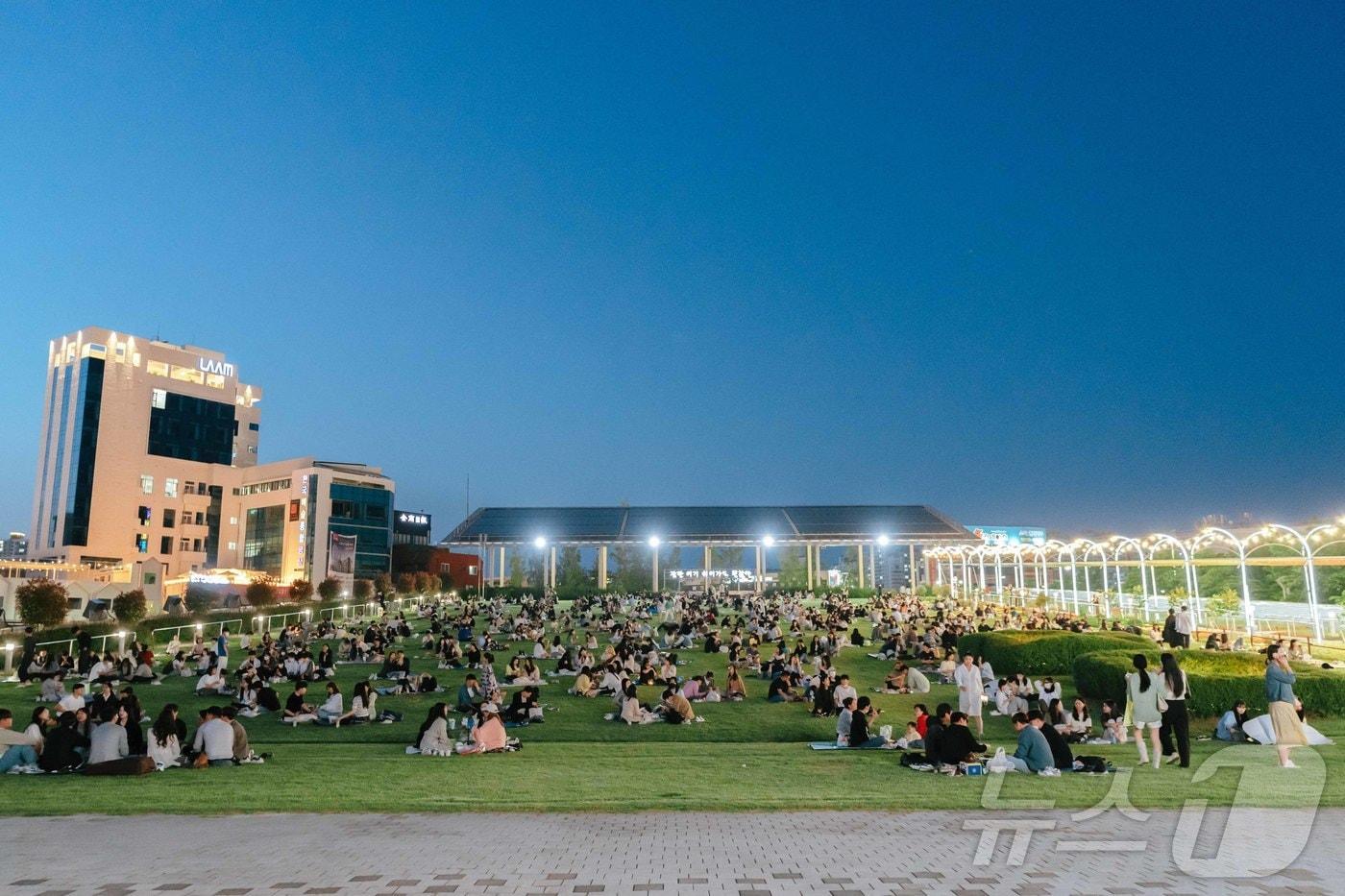 본문 이미지 - 아시아문화전당 (ACC ) 하늘마당 (ACC 제공. 재판매 및 DB금지) ⓒ 뉴스1 