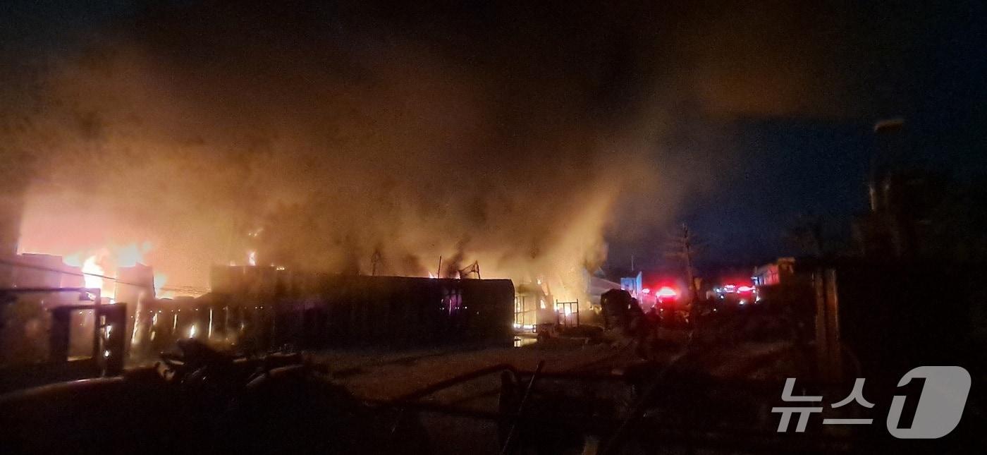 본문 이미지 - 화재 현장. (경기도북부소방재난본부 제공. 재판매 및 DB 금지) 2026.4.29/뉴스1