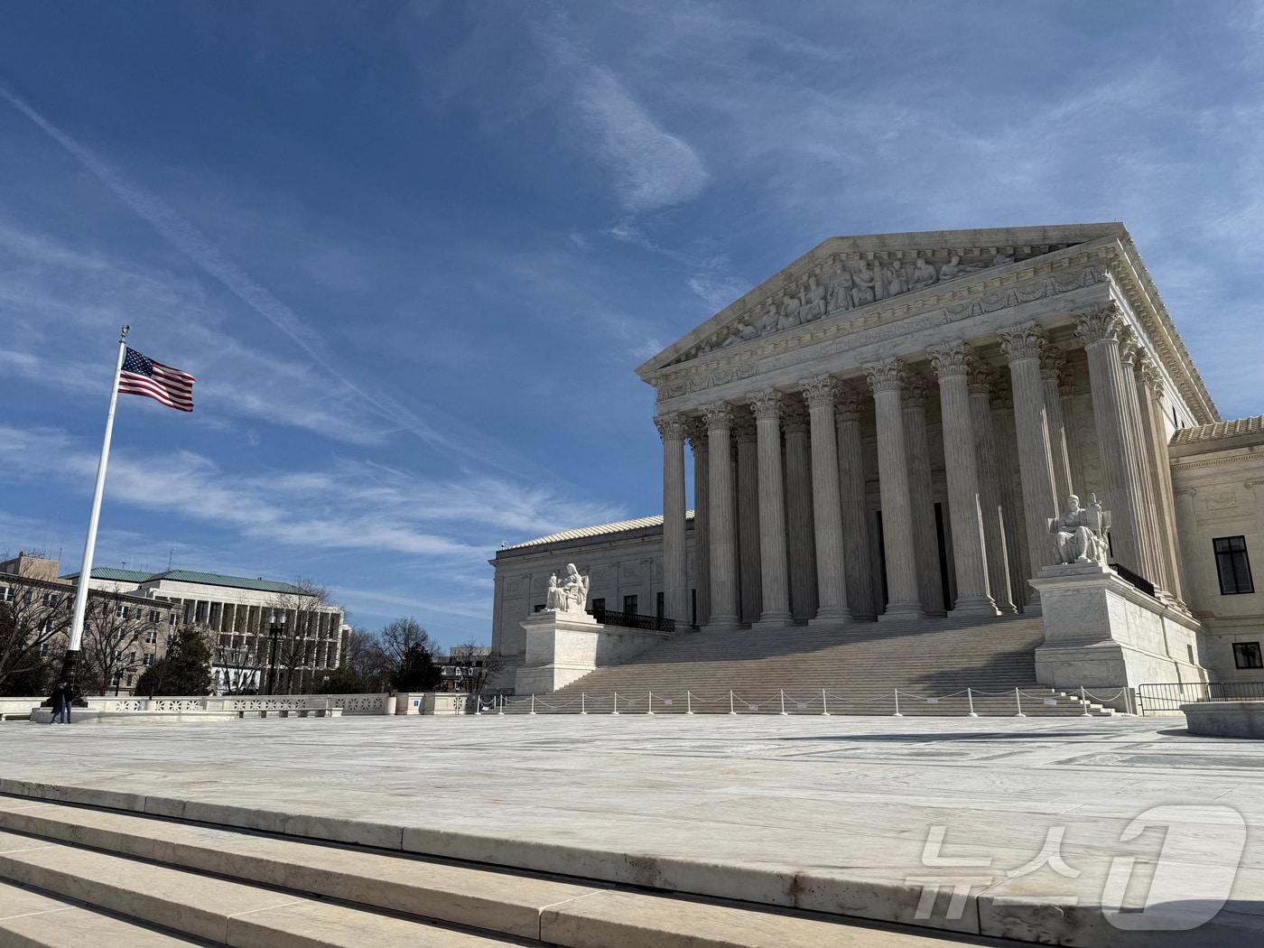 본문 이미지 - 미국 워싱턴DC 소재 연방대법원 ⓒ 로이터=뉴스1