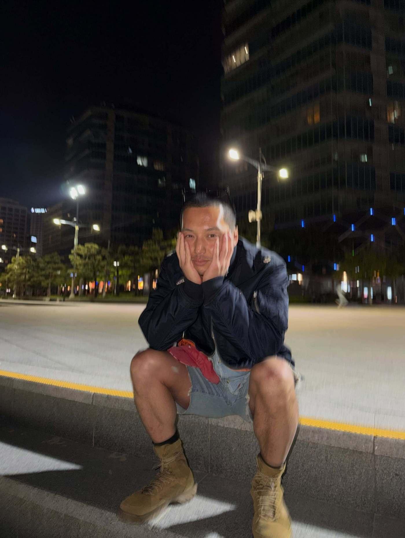 본문 이미지 - 변요한 SNS