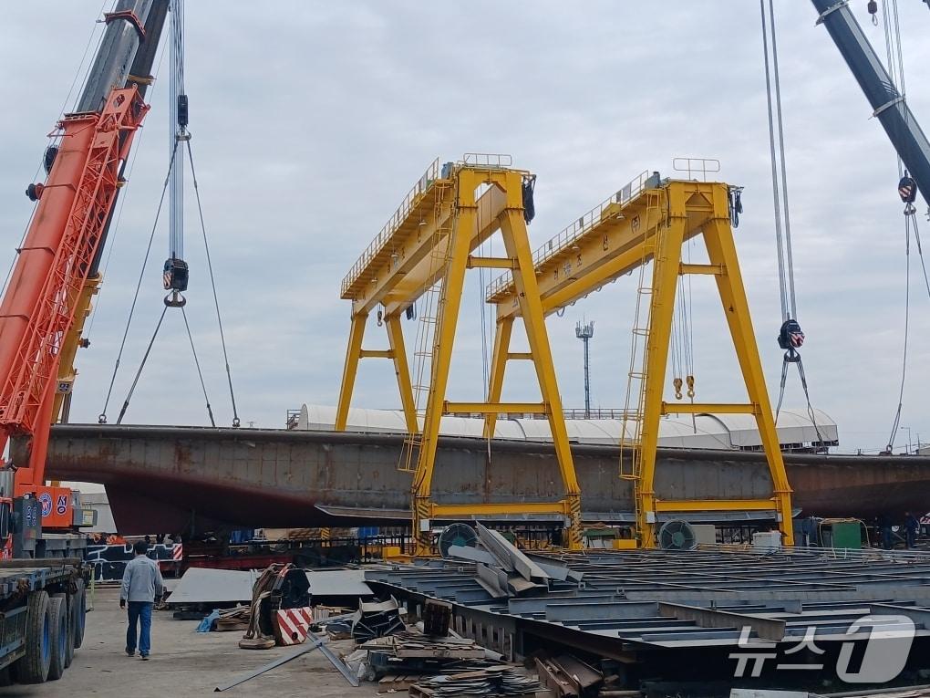 본문 이미지 - 군산~연도 항로에 투입될 신조선이 건조되고 있다.(군산지방해양수산청 제공. 재판매 및 DB금지)