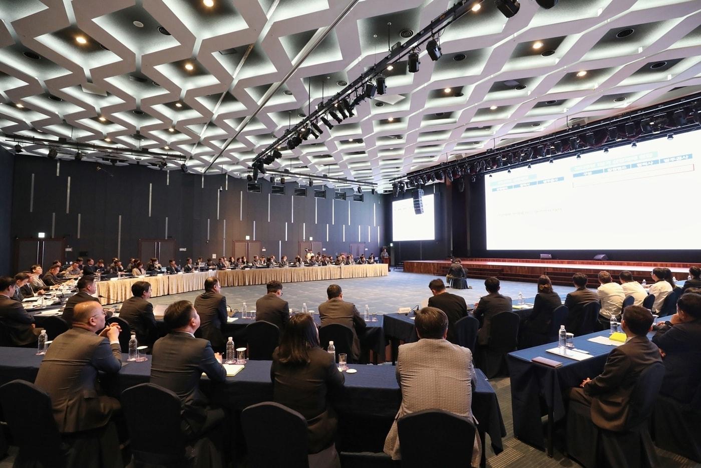 본문 이미지 - 강원랜드 확대간부회의(강원랜드 제공)